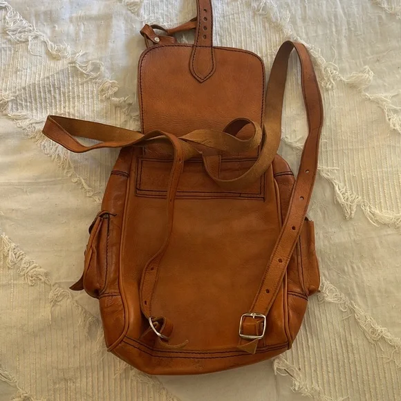 Vintage backpack - Picture 2 of 3